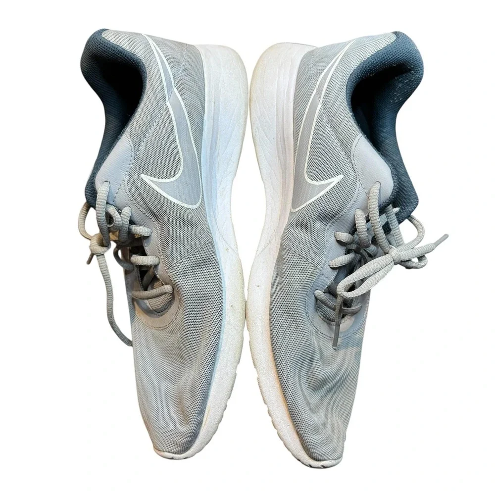 Nike‎ Running Shoes Mens Size 11.5 Gray Mesh Athletic Casual Comfort 876899-003